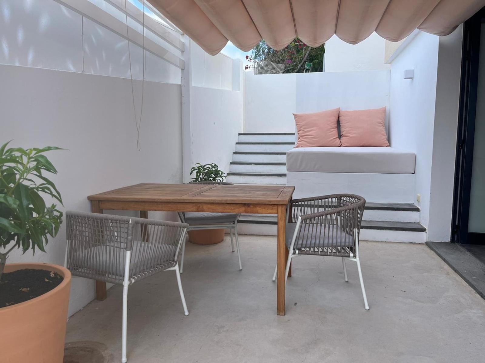 Jurel, Comodo Estudio Junto Al Mar Punta Mujeres Exterior foto